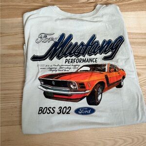 Ford Mustang Boss 302 Performance T-Shirt Beige Size L Licensed Graphic Tee